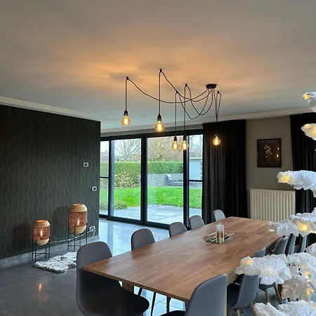 Azzura Villa Ostend