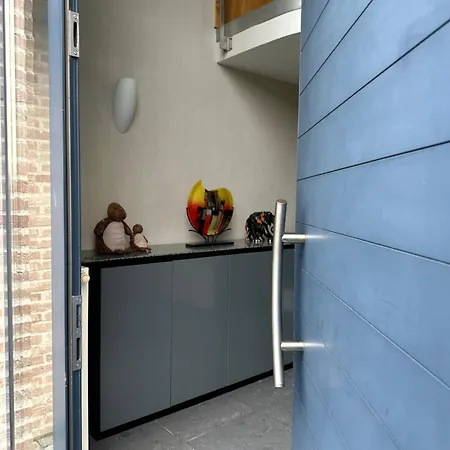 Azzura Vila